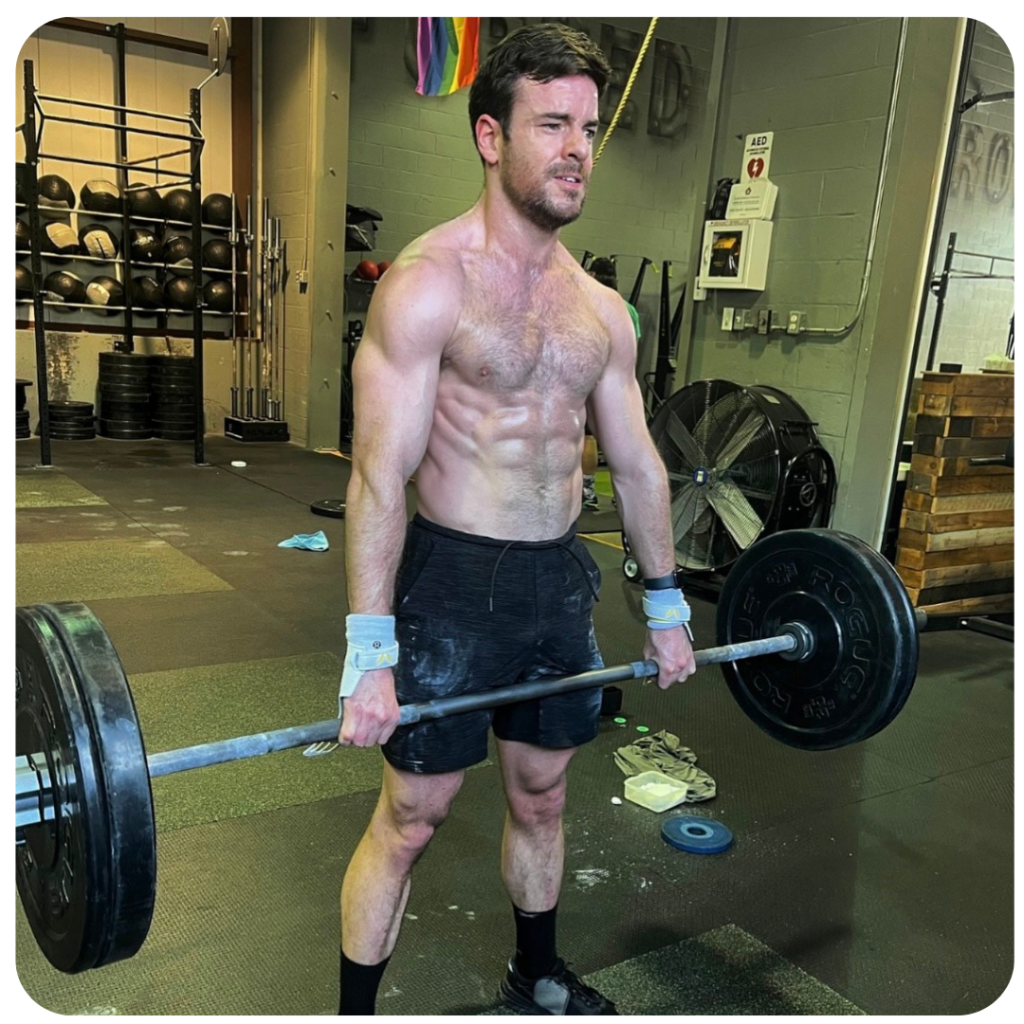 How Michael Achieved an Impressive Body Recomposition in Just Four Months with MacroFactor